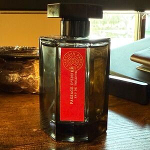 L'Artisan Parfumeur Passage d'Enfer Eau de Toilette - 3.4 oz